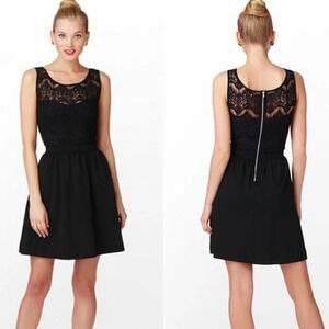 Lilly Pulitzer Rhea Lace Ponte Dress